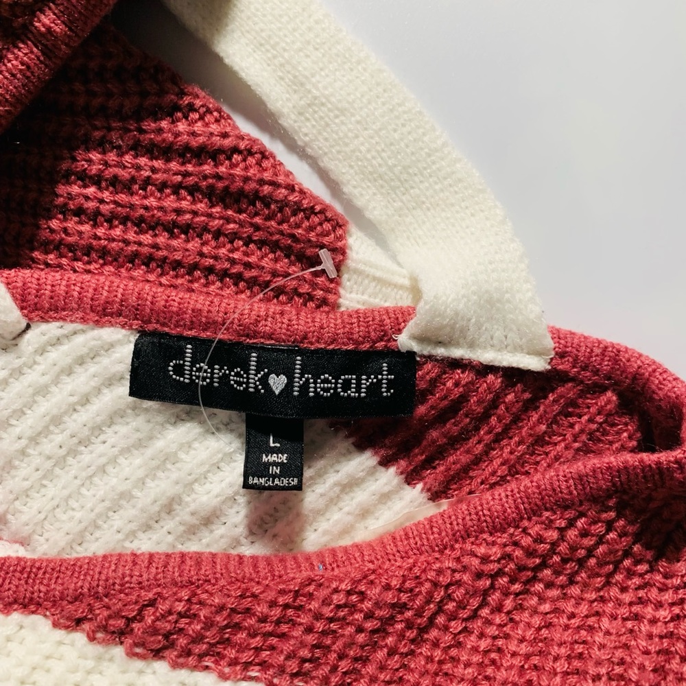 Unique sweater - Picture 3 of 3
